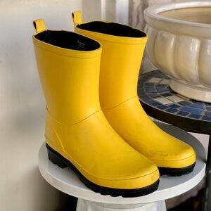 Ripzone yellow rubber boots Size US 3
